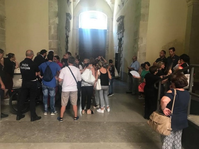 Siracusa, appalto pulizie al Comune: firma del contratto a 14 ore