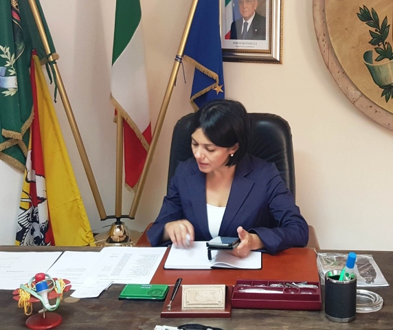 Siracusa, la Presidente del consiglio Scala: "Meno 20% di compenso per far nascere una casa per padri separati"