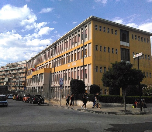 Siracusa, dubbi sulla sicurezza dell'Istituto Enrico Fermi: lavori fermi al palo, studenti in protesta
