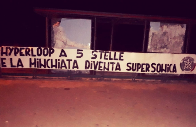 Siracusa, Hyperloop: CasaPound critica M5s, spunta uno striscione