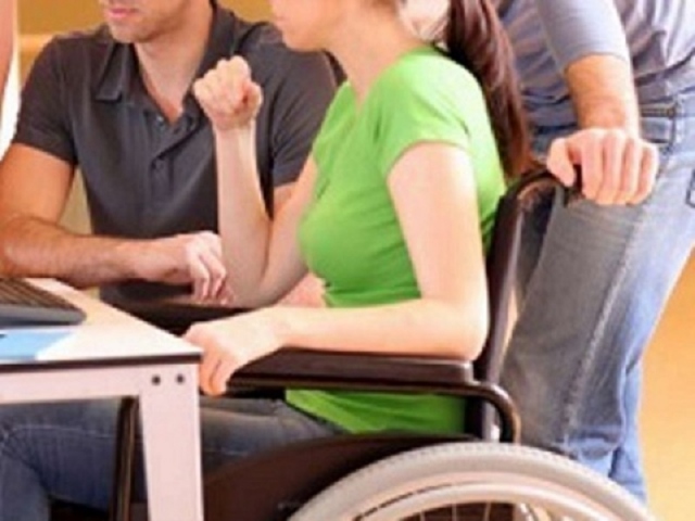Siracusa, non parte il servizio Asacom per studenti disabili: cooperative al collasso e 200 ragazzi senza assistenza