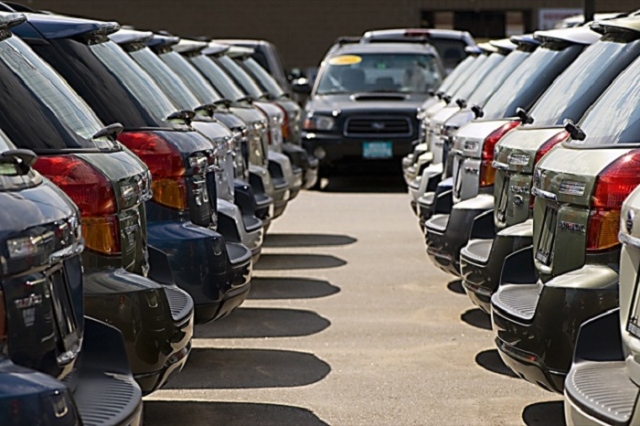 Il mercato dell'auto in Europa cresce: a luglio  +10%, ad agosto +28,8%