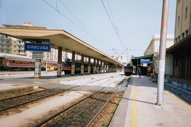 Siracusa, domani sciopero e sit in davanti la stazione