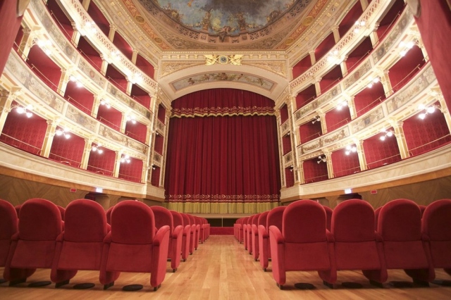 Siracusa, in pentola la nuova stagione al Teatro comunale: la direzione artistica sarà del Comune