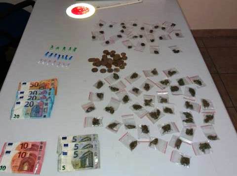 Siracusa, spaccio di droga in via Algeri: arrestato 29enne