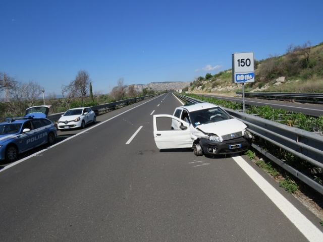 Incidente sulla Catania-Siracusa, muore un ragazzo di 25 anni