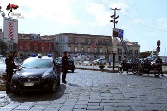 Siracusa, controlli a circolazione stradale: sanzioni e denunce