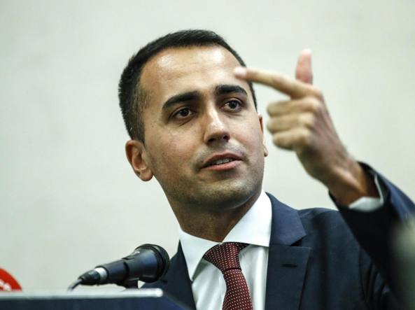 Di Maio attacca media e Ue: "Vogliono far cadere il Governo"