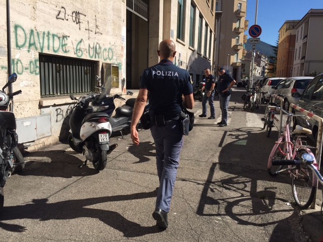 Augusta, continua l'operazione della Polizia "Scuole sicure"