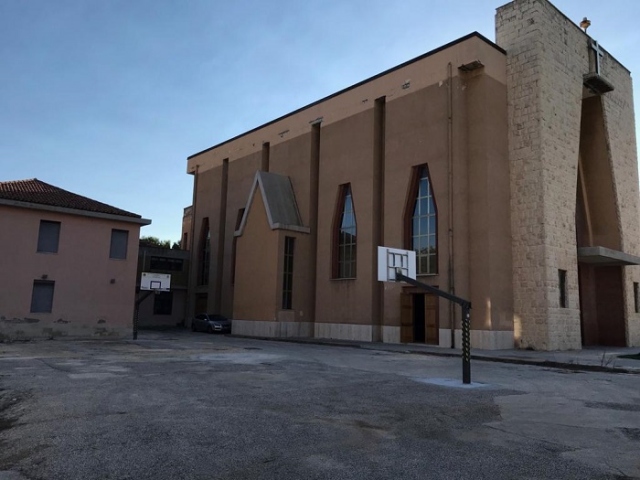 Siracusa, piazzale chiesa Sacra Famiglia dedicato a Padre Puglisi