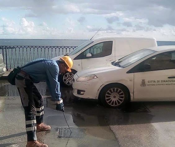 Siracusa, sversamento fognario in Ortigia: tecnici Siam sul posto