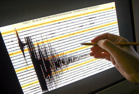 Terremoto di magnitudo 3.2 tra la Sicilia e Lipari