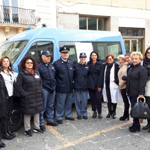 Questo non è amore, l'iniziativa della Polizia contro la violenza sulle donne a Siracusa e provincia