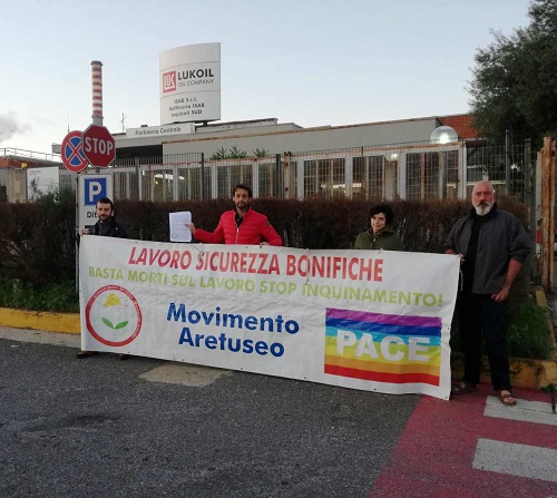 Siracusa, protesta il Movimento per il Lavoro: "Basta morti bianche"