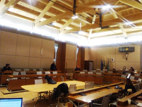 Siracusa, Ztl, pass a fruitori ristoranti: il Consiglio comunale dice No. Assente quasi tutta l'Amministrazione, è protesta. Cade il numero legale, ma si procede