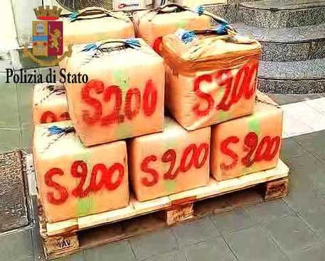 Palermo, sequestrati 300 chili di hashish