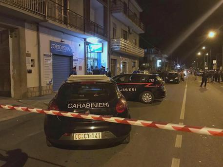 Palermo, arrestati in 10 per estorsione