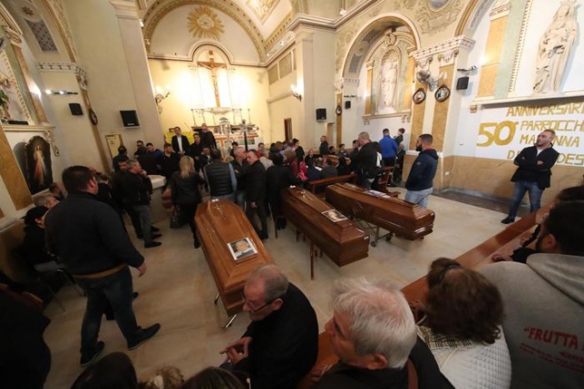 920d185df3b33f558e5e22317bd82318