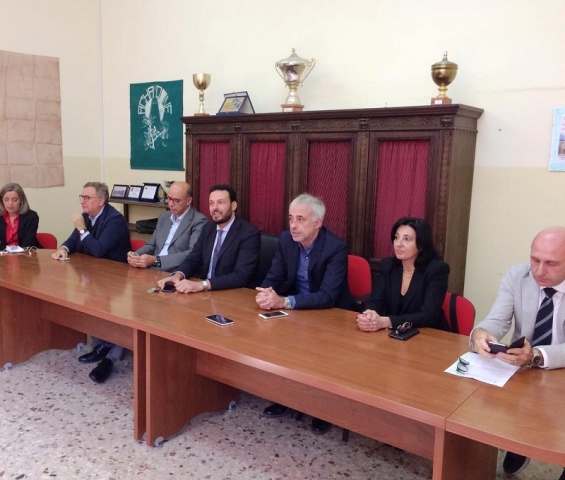 Siracusa, la Giunta approva il bilancio di previsione 2018: fondi per il cimitero e le scuole. La parola passa al Consiglio comunale