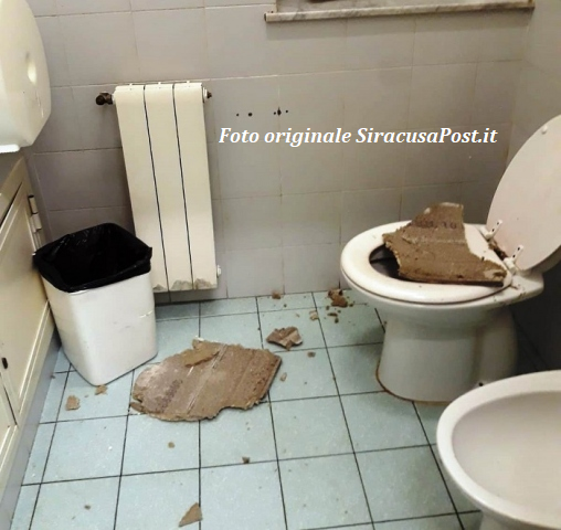 Siracusa, ancora problemi strutturali all'Ospedale Umberto I: cede un pezzetto di soffitto