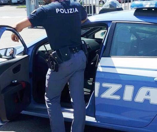 Noto, abuso d’ufficio, lesioni personali, violenza privata, minacce e falso ideologico: arrestato 72enne