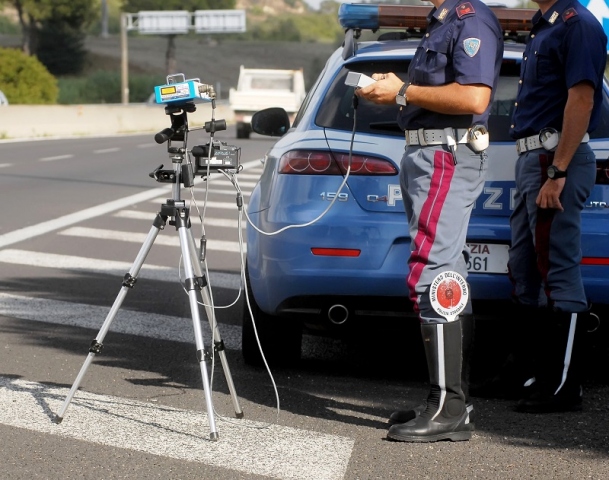 Siracusa, Operazione Alto Impatto: sospese 97 patenti, tantissime sanzioni per violazioni al Codice della strada