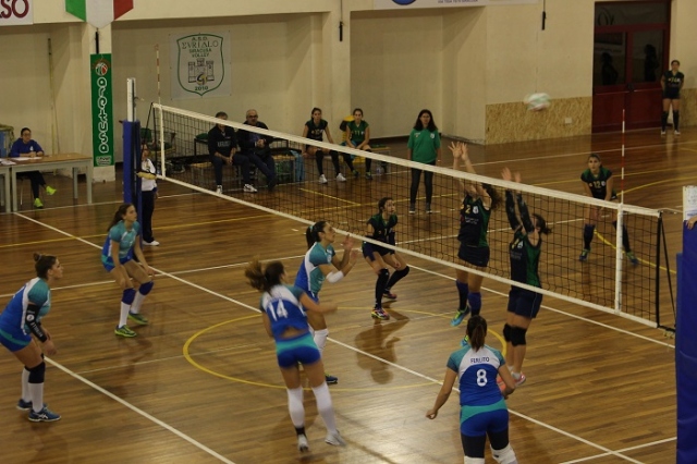 Siracusa, l'Eurialo perde 3-0 il derby con l'Holimpia