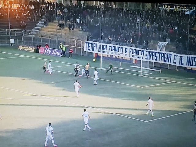 Il Siracusa perde 1-0 con la capolista Juve Stabia