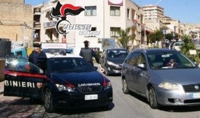 Augusta, in possesso di hashish: finisce ai domiciliari