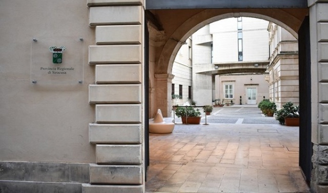 Siracusa, ex Province: ok della Camera a due emendamenti del M5S per garantire servizi, stipendi e investimenti