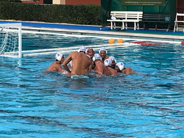 Siracusa, l'Ortigia batte 9-4 la Roma nuoto