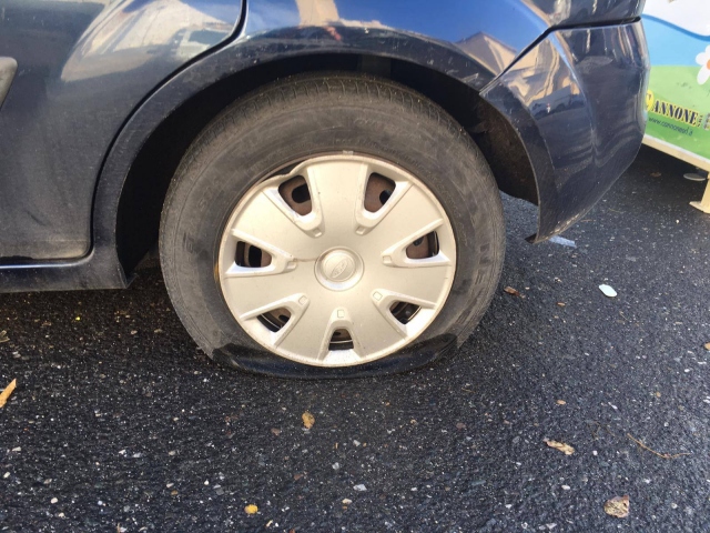 Augusta, tagliate ruote del sindaco: "Io accusata a causa del Decreto Salvini"