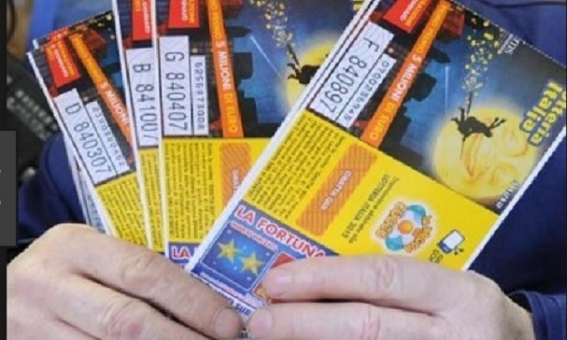 Lotteria Italia,  la fortuna bacia Siracusa: vinto un premio da 50.000 euro
