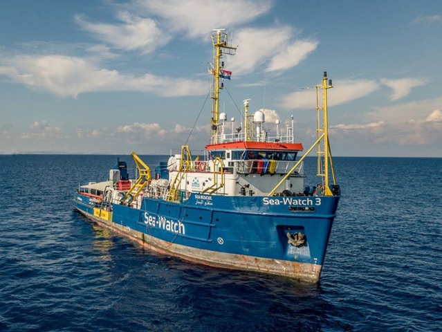 La Sea Watch in acque Siracusane, Salvini "porti chiusi", il sindaco Italia "Pronti ad accogliere i 47 migranti"