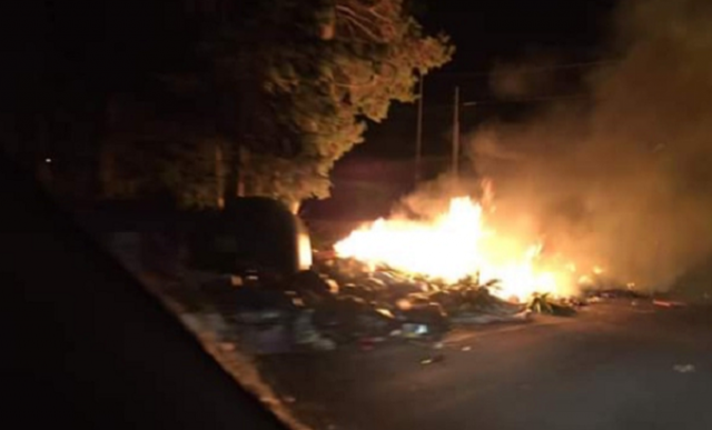 Siracusa, "Io amo Fontane Bianche" denuncia roghi di rifiuti