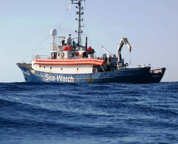 Augusta, a bordo della Sea Watch ancora 7 migranti positivi al covid