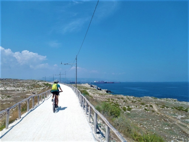 Mobilità sostenibile, a Siracusa il maggior utilizzo di bici come mezzo di trasporto: il resto della Sicilia preferisce l'auto