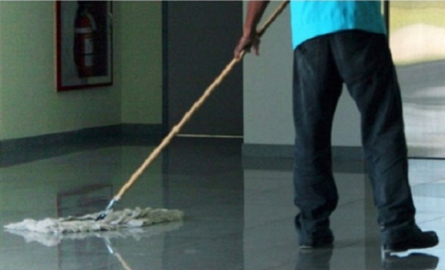 Siracusa, servizio pulizie al Comune: maggiorazioni per lavoro supplementare ai lavoratori