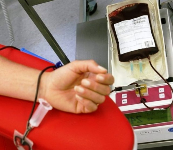 La squadra del Siracusa dona il sangue all'Avis, sconti allo stadio per i donatori