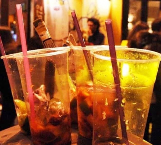 Siracusa, schiamazzi e atti vandalici: chiuso pub per 30 giorni