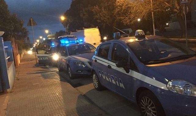 Traffico di droga, estorsione, detenzione armi al fine di agevolare il clan Trigila, arresti