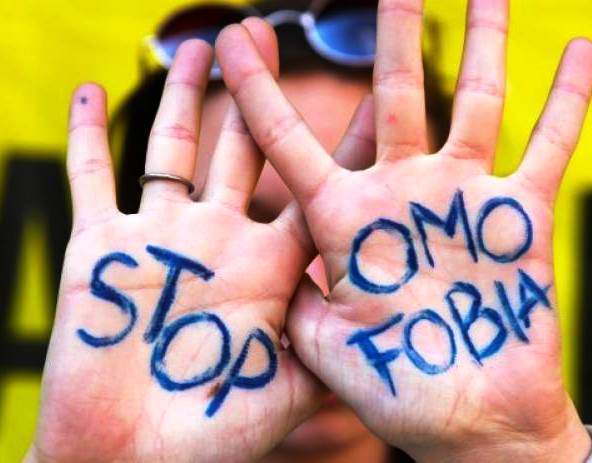 Siracusa, aggressione omofoba ad una socia di Stonewall: scatta la denuncia