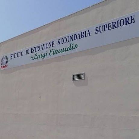 Siracusa, Progetto “Giovani e volontariato” all’Istituto “Einaudi”: 3 mesi di lezioni e attività educative