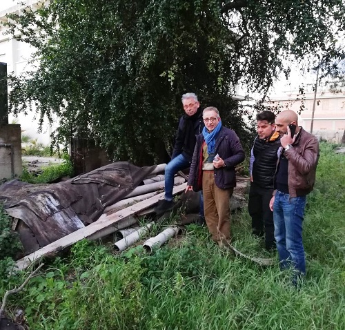Siracusa Protagonista denuncia: "Amianto nella scuola di via di Villa Ortisi"