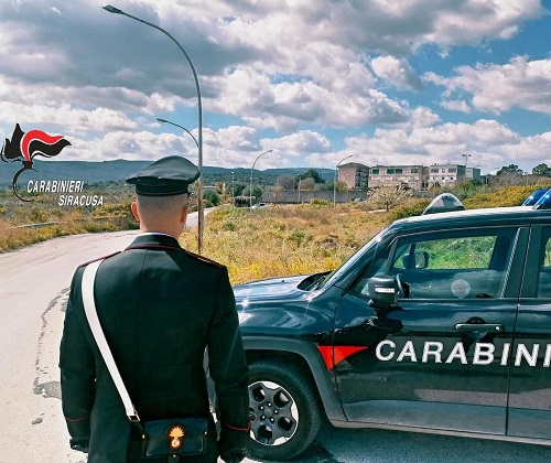 Francofonte, aggredisce dipendente al servizio di Iacp: arrestato