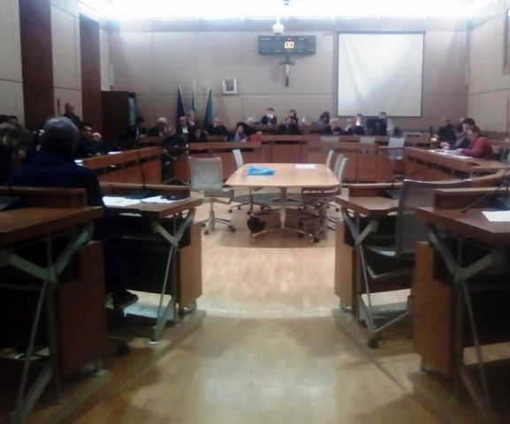 Siracusa, il Consiglio Comunale vota contro l'aumento della Tari