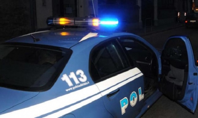 Palermo, uomo ucciso trovato in auto