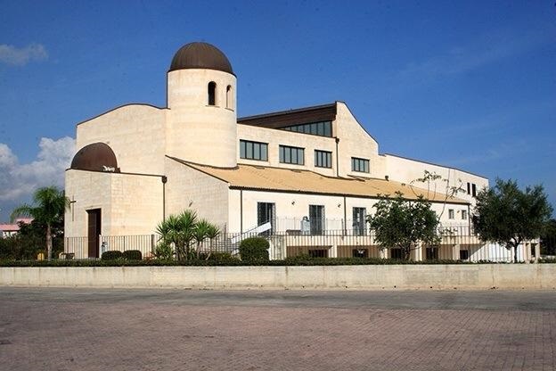 Siracusa, droga nascosta all'interno di un contatore dell'acqua esterno di pertinenza della Chiesa di San Metodio