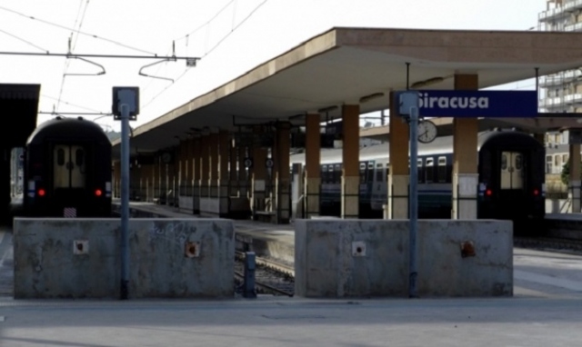 Siracusa- Ragusa in treno, i sindacati: "Per 90 km ci vogliono 3 ore"