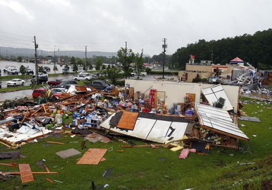 Tornado in Alabama, almeno 22 morti: anche bambini